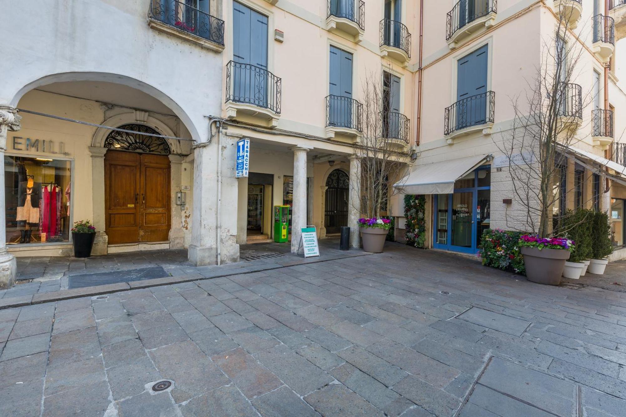 Il Campanile Leilighet Vicenza Eksteriør bilde