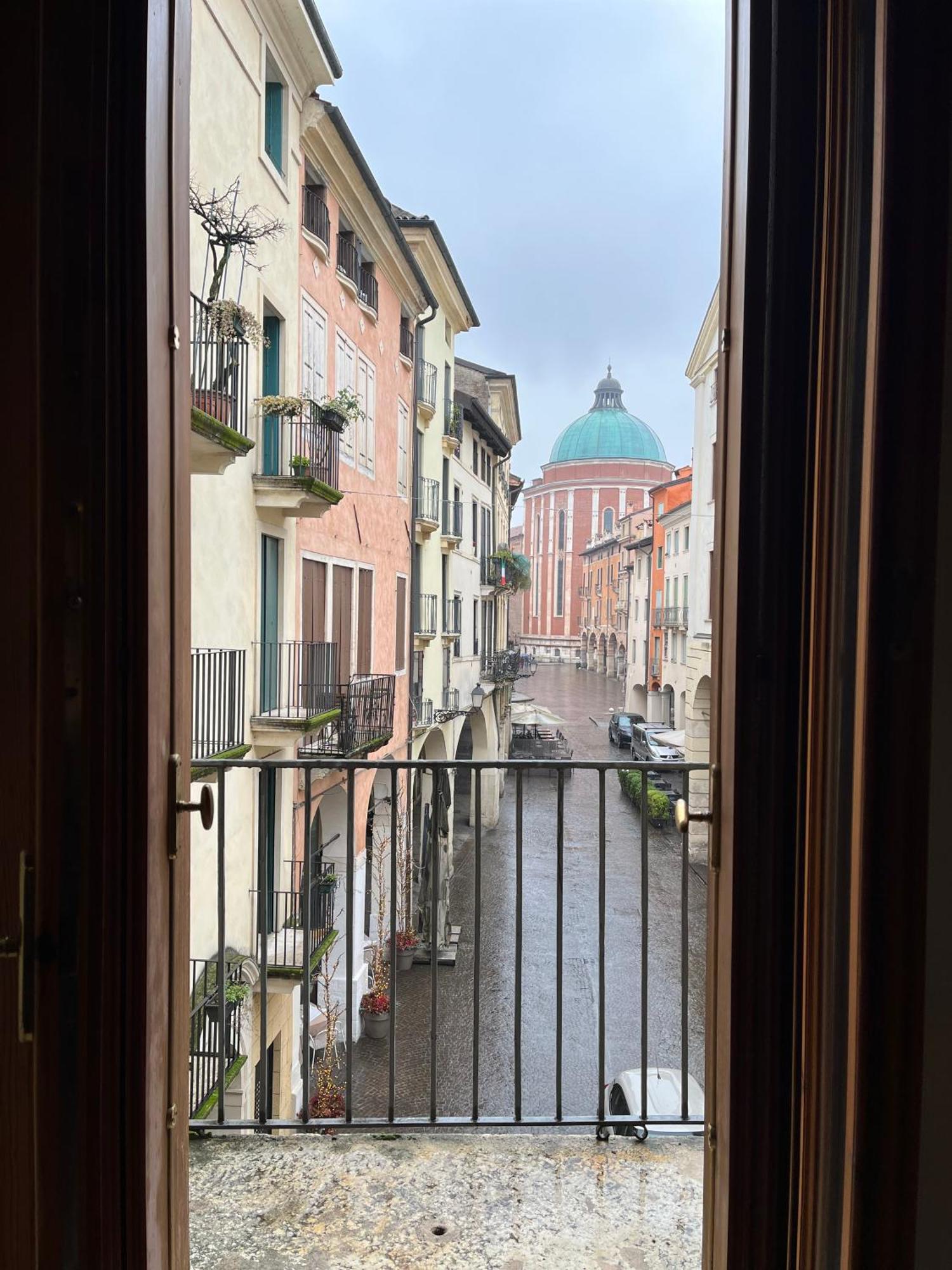 Il Campanile Leilighet Vicenza Eksteriør bilde